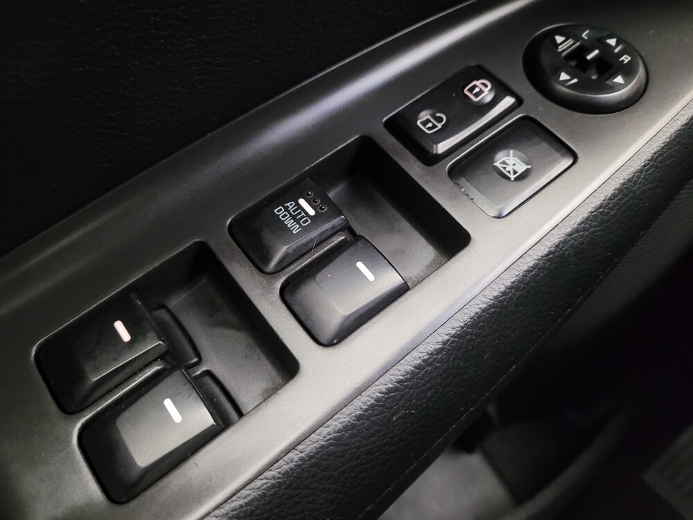 2017 Kia Forte in Downey, CA 90241 - 18096903 27