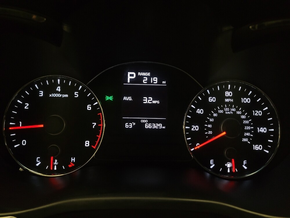 2017 Kia Forte in Downey, CA 90241 - 18096903 23