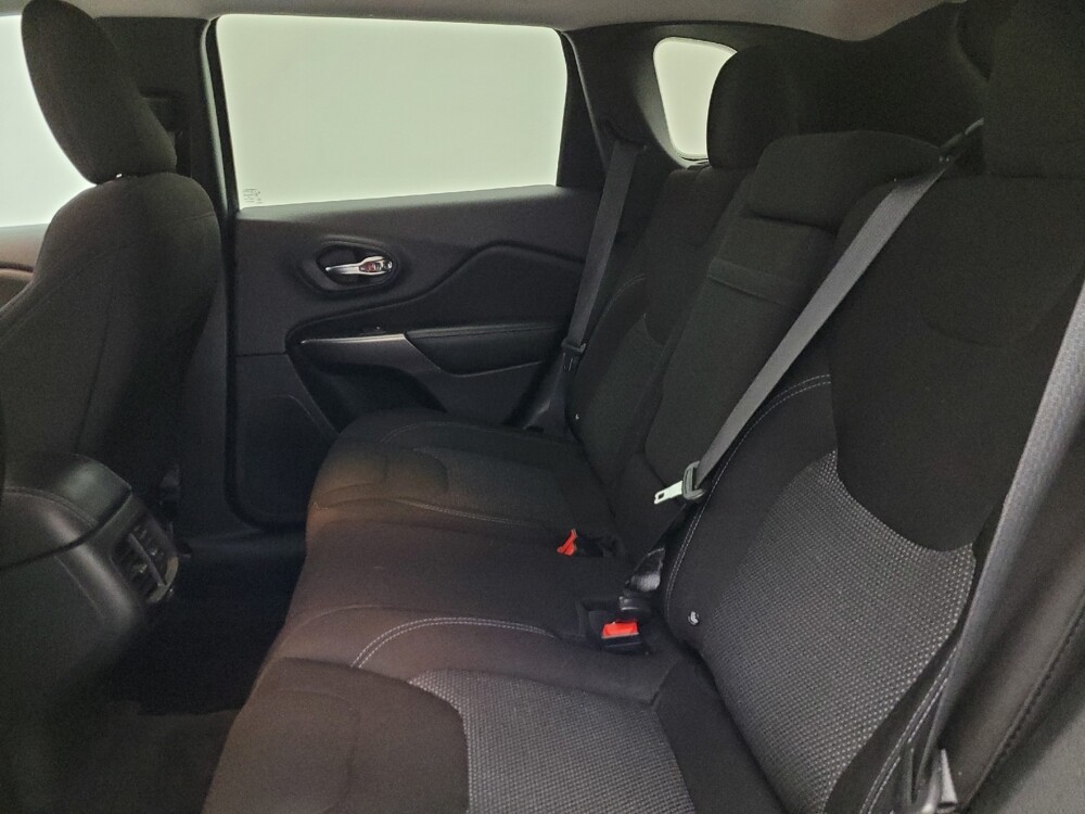 2019 Jeep Cherokee in Albuquerque, NM 87113 - 18096905 18