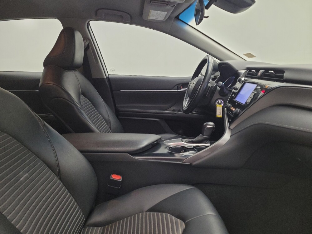 2020 Toyota Camry in Columbus, OH 43231 - 18096910 21