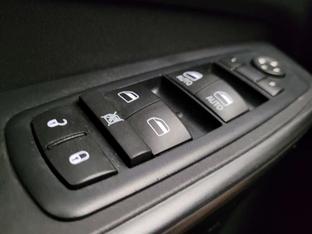 2016 Jeep Cherokee in Albuquerque, NM 87123 - 18096913 27