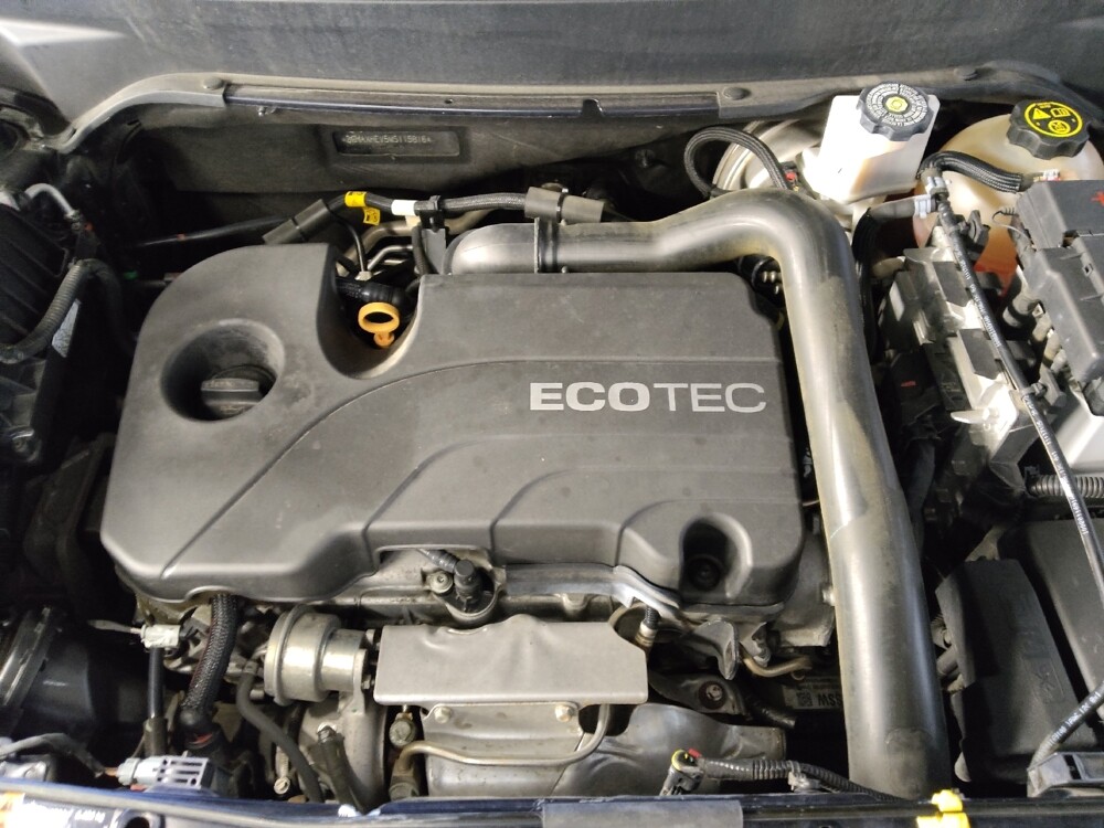 2021 Chevrolet Equinox in Live Oak, TX 78233 - 18096914 30