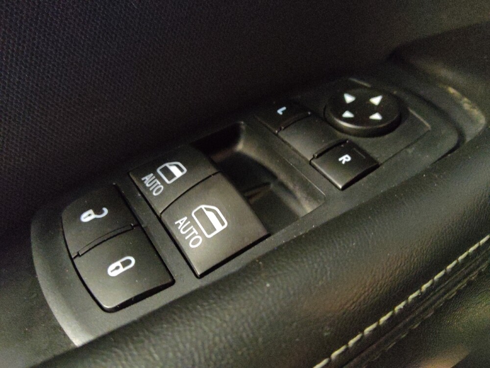 2017 Dodge Challenger in Mesa, AZ 85210 - 18096922 27