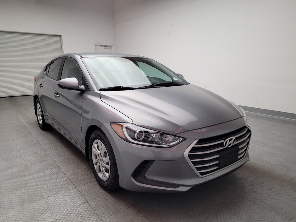 2017 Hyundai Elantra in Fresno, CA 93726 - 18096925 14