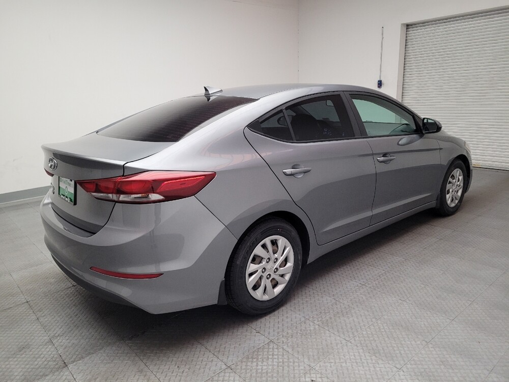 2017 Hyundai Elantra in Fresno, CA 93726 - 18096925 9