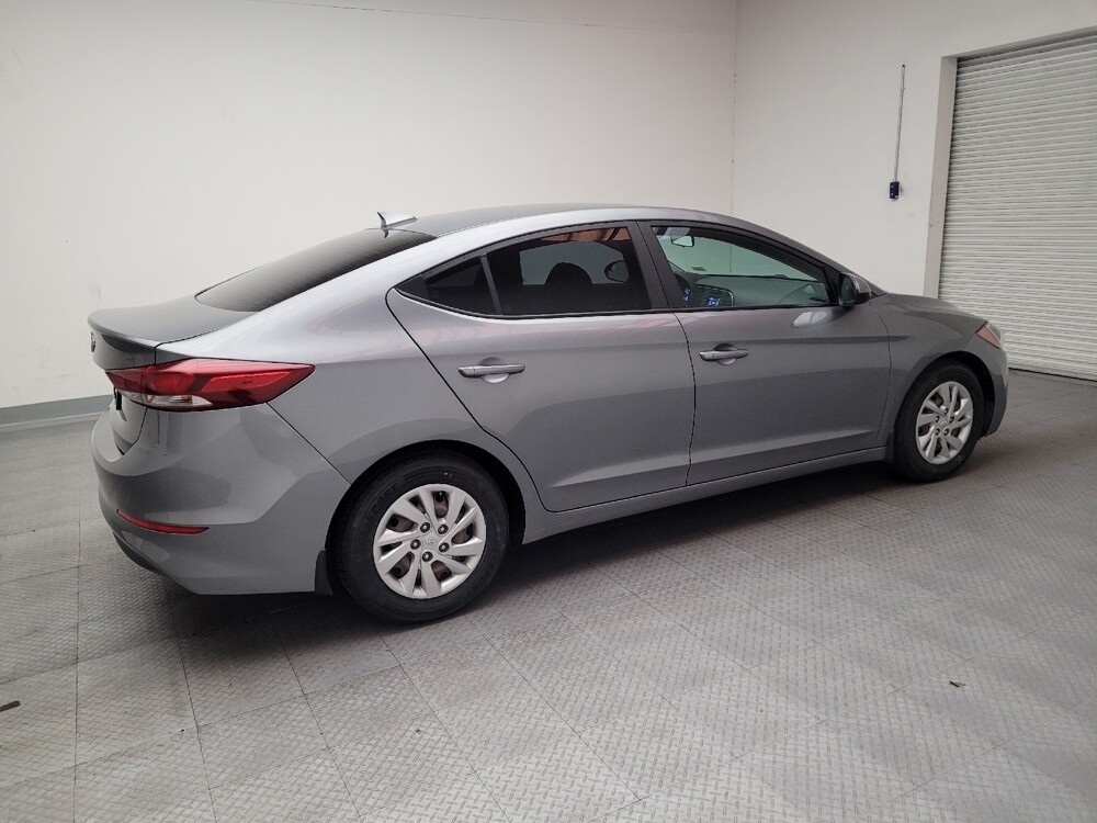 2017 Hyundai Elantra in Fresno, CA 93726 - 18096925 10