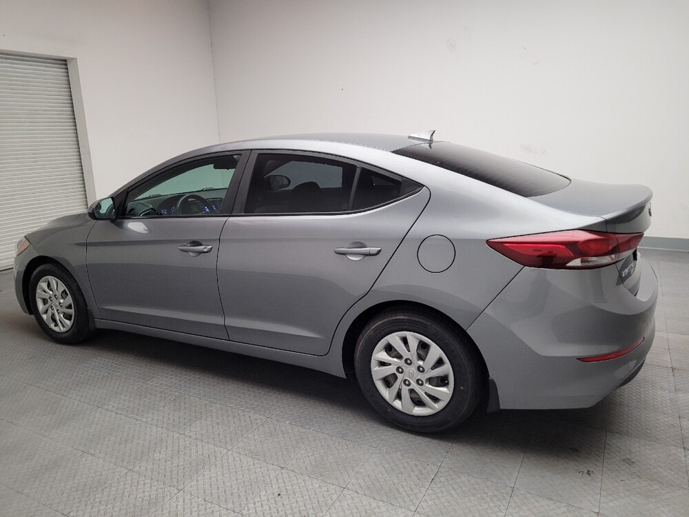 2017 Hyundai Elantra in Fresno, CA 93726 - 18096925 3