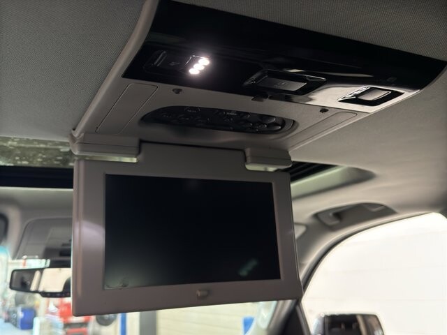 2019 GMC Yukon in Burlington, WI 53105 - 18096928 15