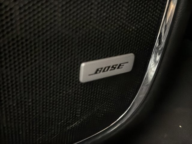 2019 GMC Yukon in Burlington, WI 53105 - 18096928 38