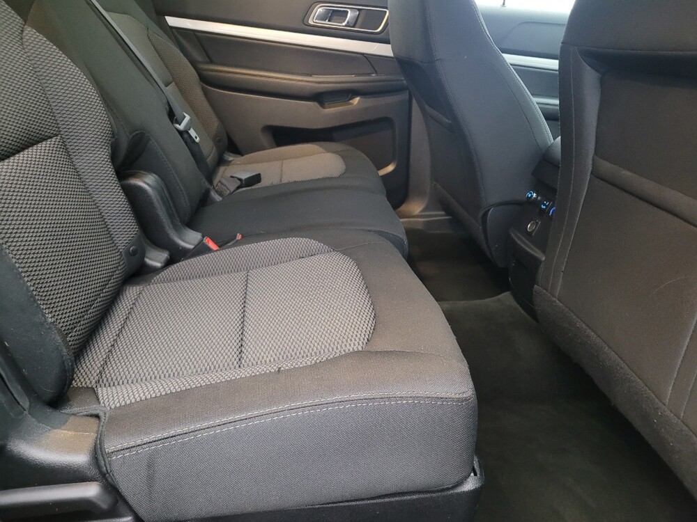 2016 Ford Explorer in Morrow, GA 30260 - 18096929 19