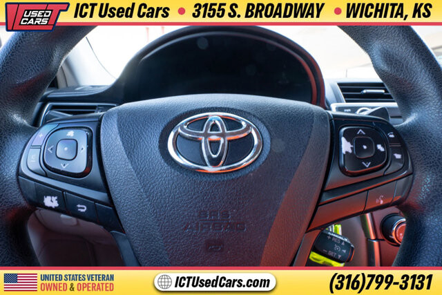 2017 Toyota Camry in Wichita, KS 67216 - 18096930 14