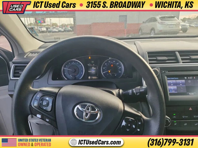 2017 Toyota Camry in Wichita, KS 67216 - 18096930 3