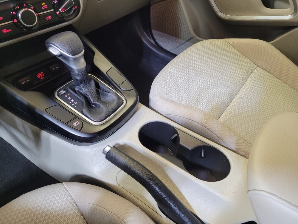 2020 Kia Soul in Columbus, OH 43228 - 18096932 26