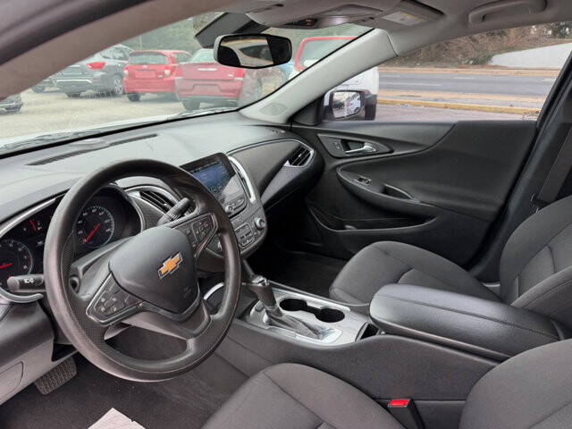 2020 Chevrolet Malibu in Baltimore, MD 21225 - 18096935 20