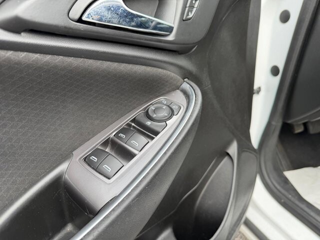 2020 Chevrolet Malibu in Baltimore, MD 21225 - 18096935 17