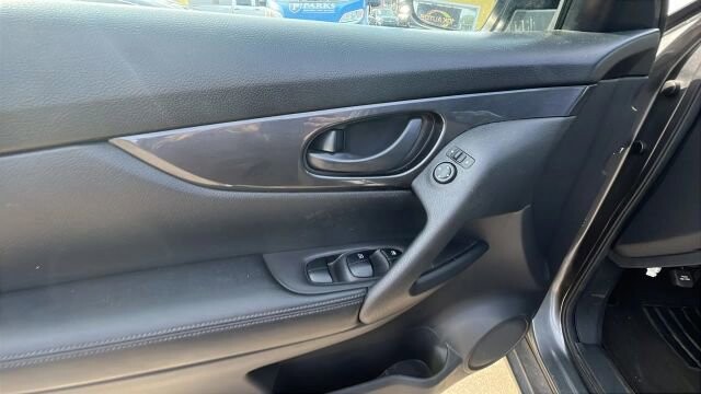 2020 Nissan Rogue in Greenville, SC 29607 - 18096938 23