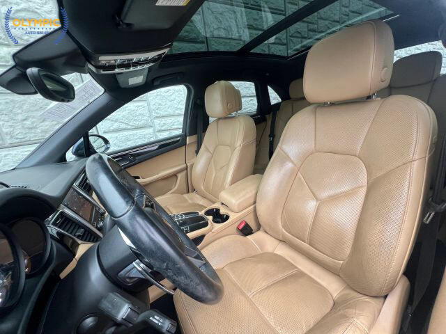 2017 Porsche Macan in Decatur, GA 30032 - 18096941 45