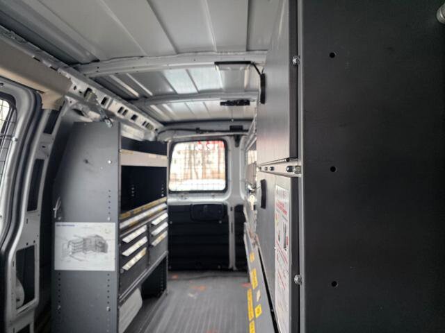 2019 Chevrolet Express 2500 in Blauvelt, NY 10913 - 18096944 29