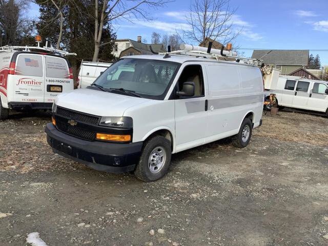 2019 Chevrolet Express 2500 in Blauvelt, NY 10913 - 18096944 4