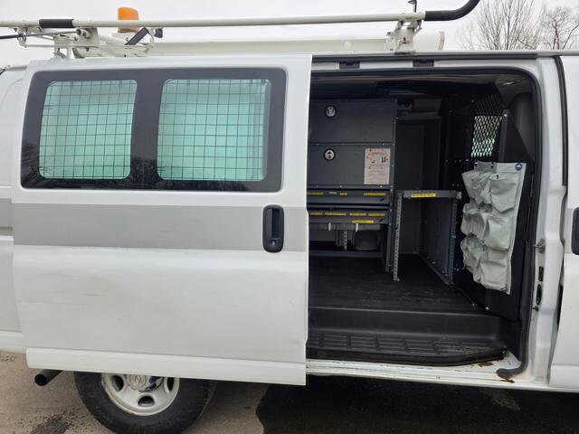 2019 Chevrolet Express 2500 in Blauvelt, NY 10913 - 18096944 50