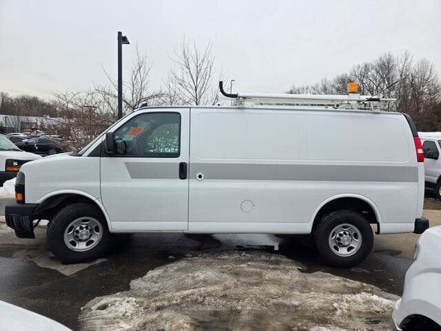 2019 Chevrolet Express 2500 in Blauvelt, NY 10913 - 18096944 5