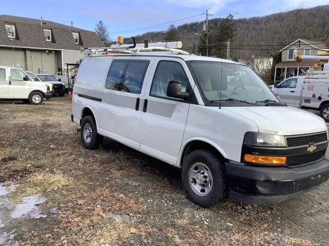 2019 Chevrolet Express 2500 in Blauvelt, NY 10913 - 18096944