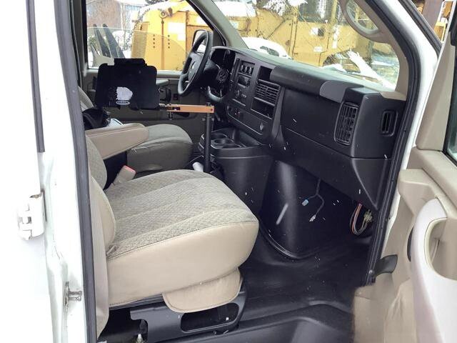 2012 Chevrolet Express 2500 in Blauvelt, NY 10913 - 18096945 10