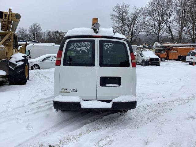 2012 Chevrolet Express 2500 in Blauvelt, NY 10913 - 18096945 5
