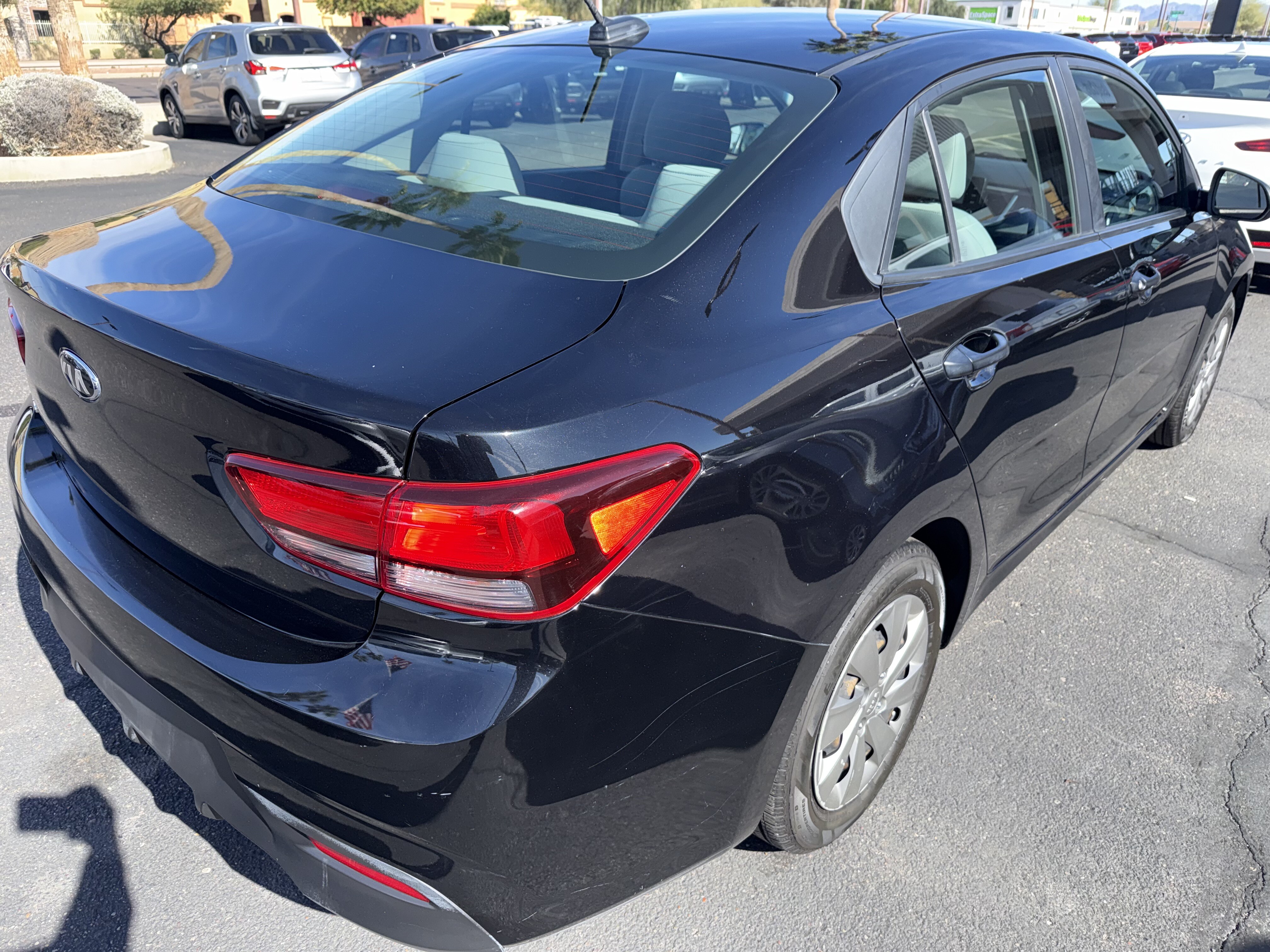 2018 Kia Rio in Phoenix, AZ 85022 - 18096948 4