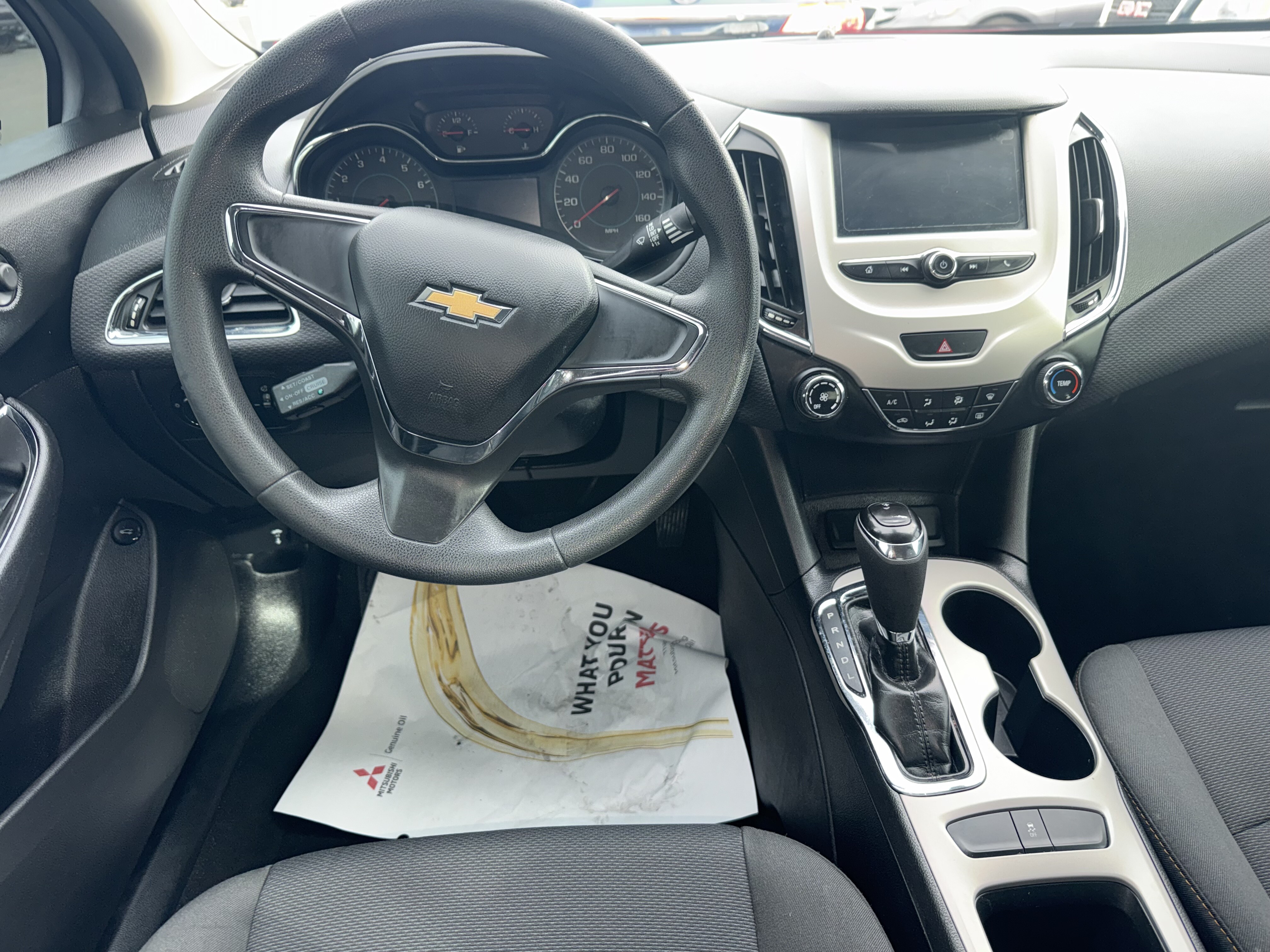 2017 Chevrolet Cruze in Phoenix, AZ 85022 - 18096952 7