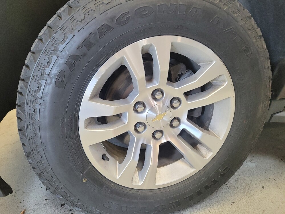 2016 Chevrolet Suburban in Downey, CA 90241 - 18096962 31