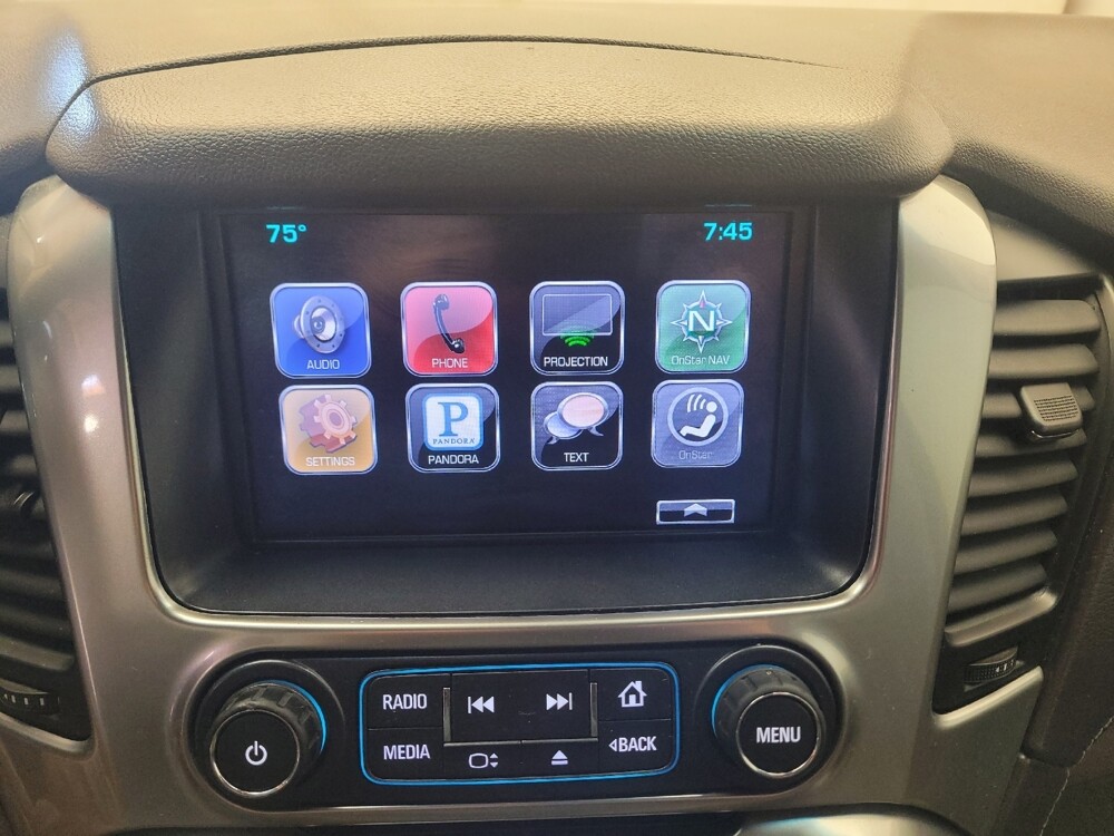 2016 Chevrolet Suburban in Downey, CA 90241 - 18096962 25