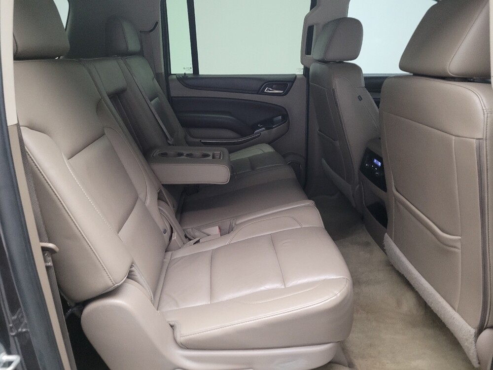 2016 Chevrolet Suburban in Downey, CA 90241 - 18096962 19
