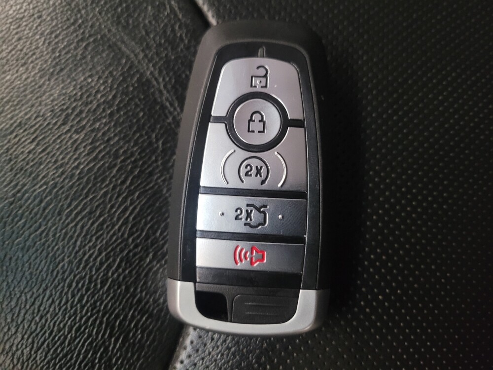 2019 Ford Edge in Downey, CA 90241 - 18096964 32