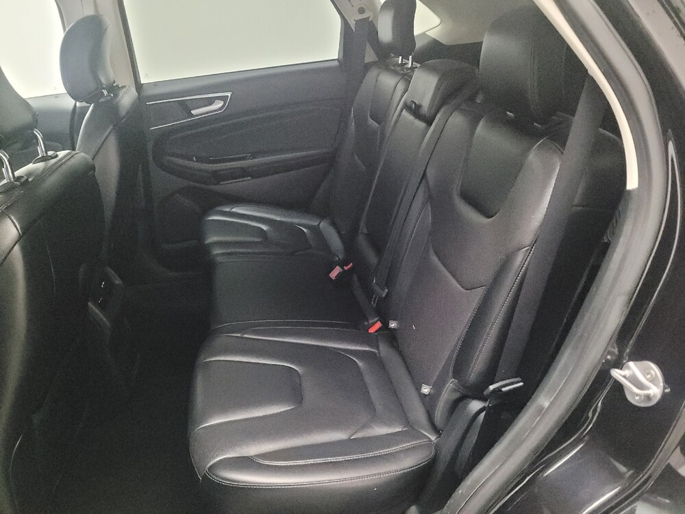2019 Ford Edge in Downey, CA 90241 - 18096964 18