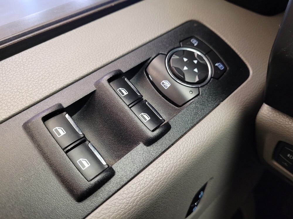 2017 Ford F150 in Downey, CA 90241 - 18096965 27