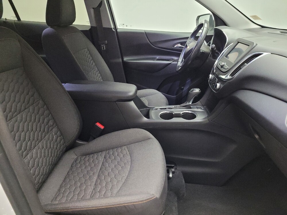 2020 Chevrolet Equinox in Downey, CA 90241 - 18096966 21