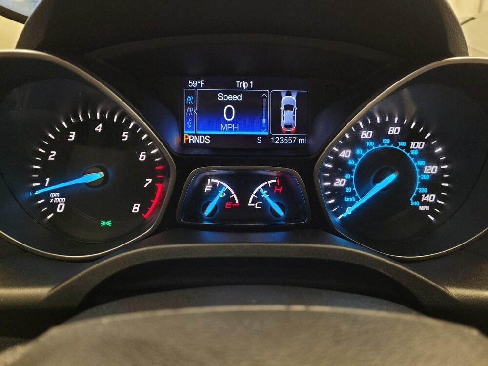 2016 Ford Escape in Downey, CA 90241 - 18096968 23