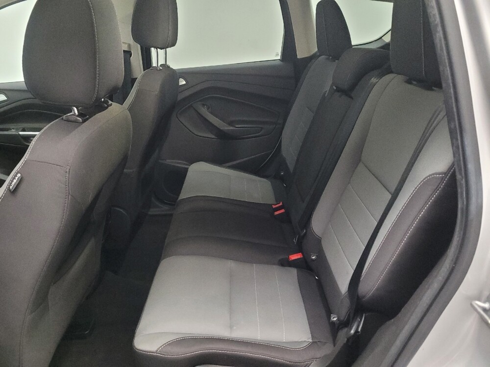 2016 Ford Escape in Downey, CA 90241 - 18096968 18