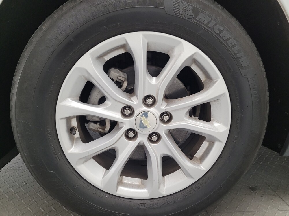 2021 Chevrolet Equinox in Downey, CA 90241 - 18096969 31