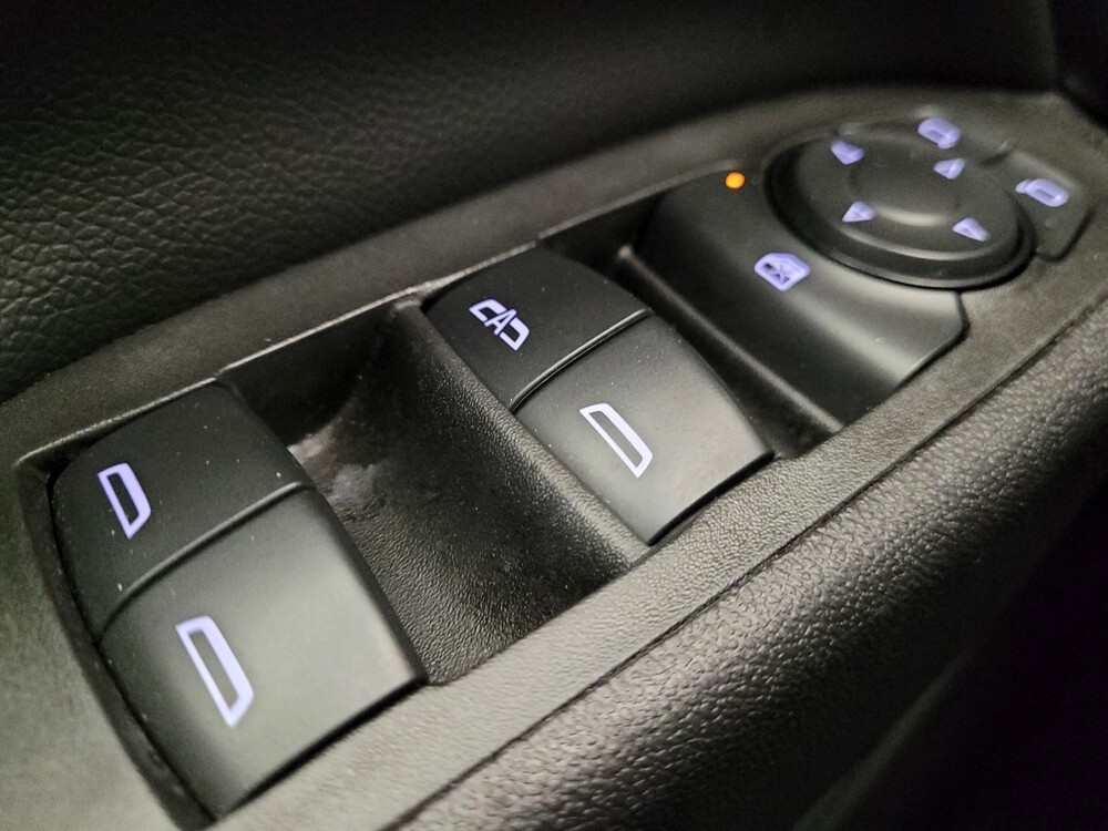 2021 Chevrolet Equinox in Downey, CA 90241 - 18096969 27