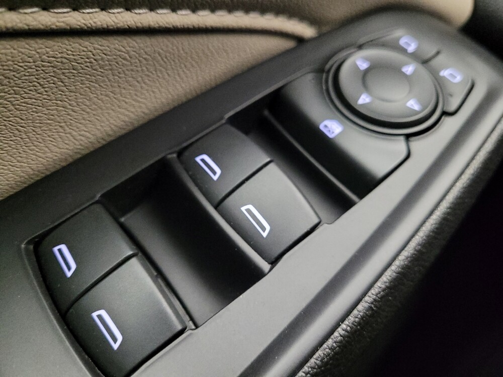 2022 Chevrolet Traverse in Downey, CA 90241 - 18096970 27