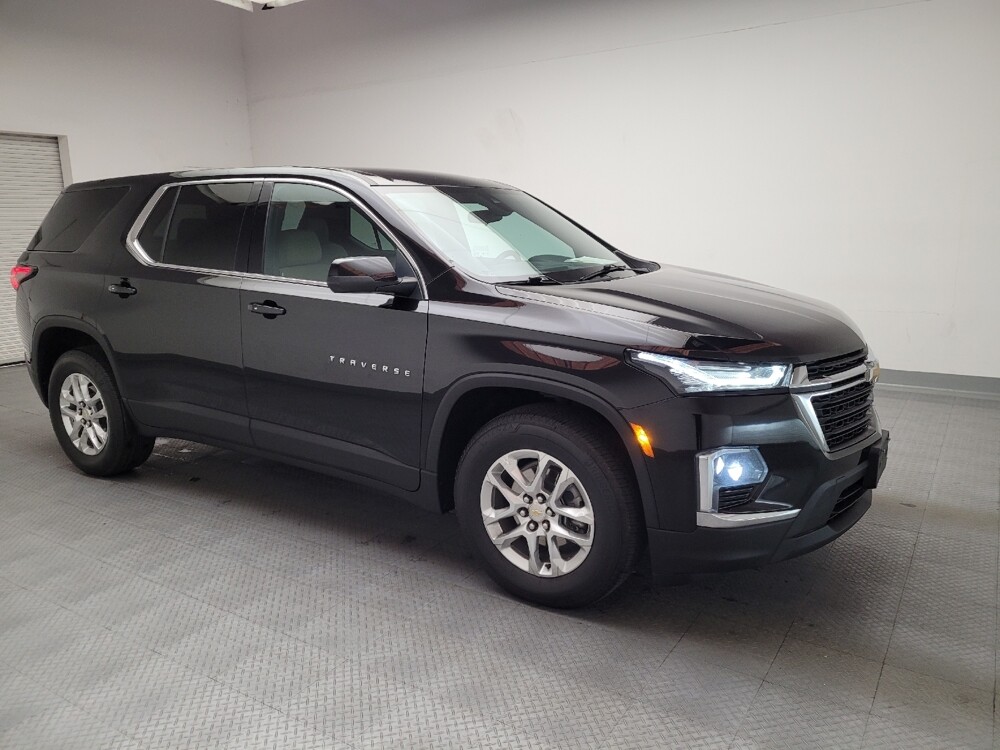 2022 Chevrolet Traverse in Downey, CA 90241 - 18096970 11