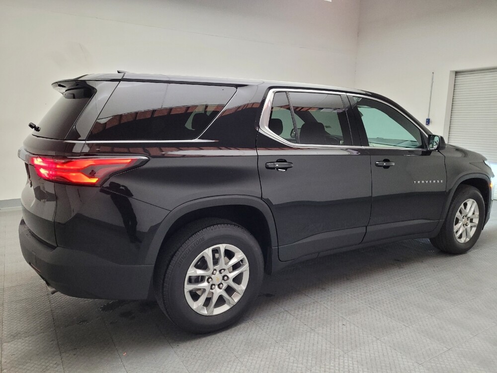 2022 Chevrolet Traverse in Downey, CA 90241 - 18096970 10