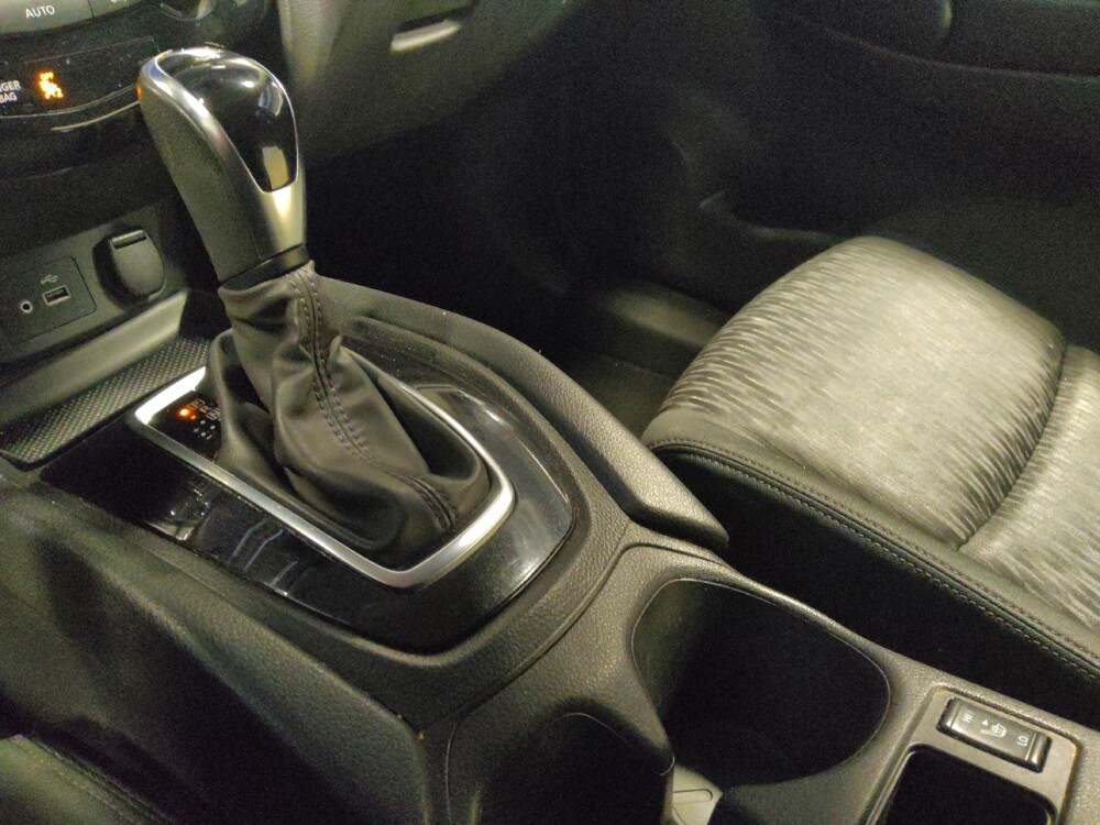 2020 Nissan Rogue in Chandler, AZ 85225 - 18096972 26