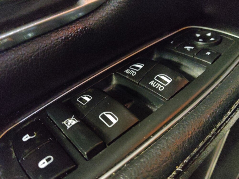 2020 RAM 1500 in Chandler, AZ 85225 - 18096979 27