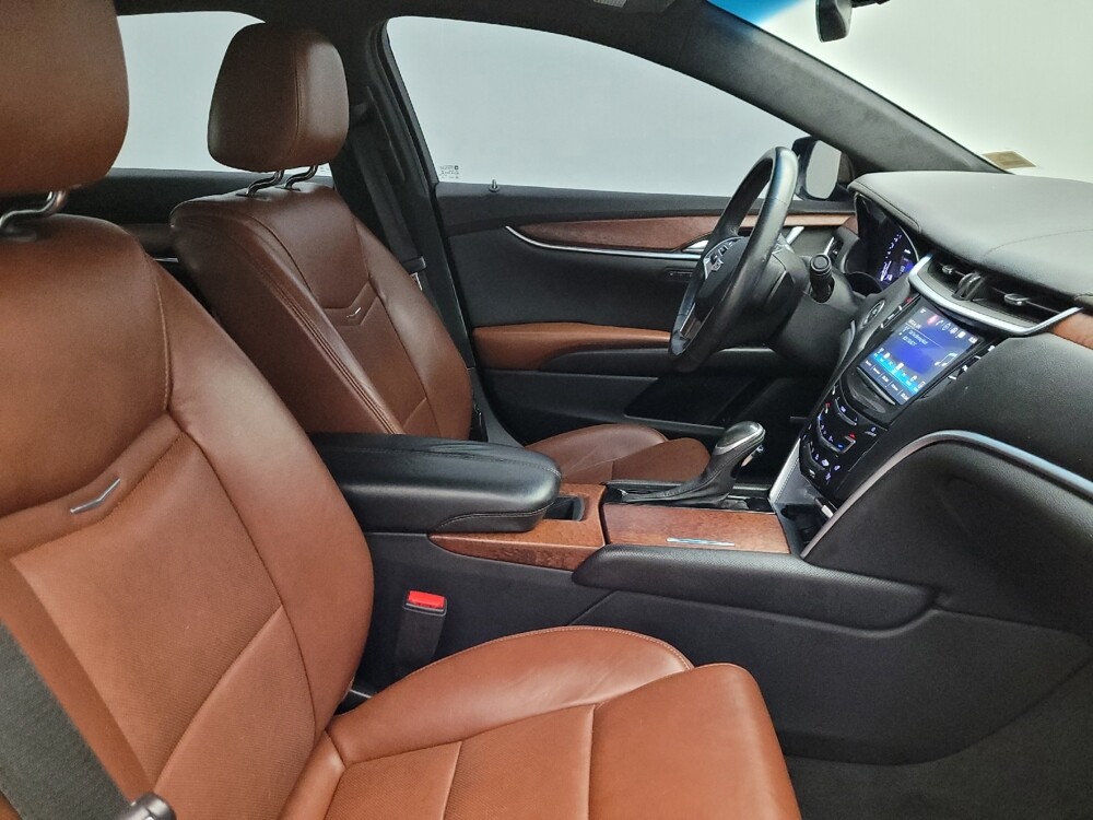 2016 Cadillac XTS in Mesa, AZ 85210 - 18096980 21