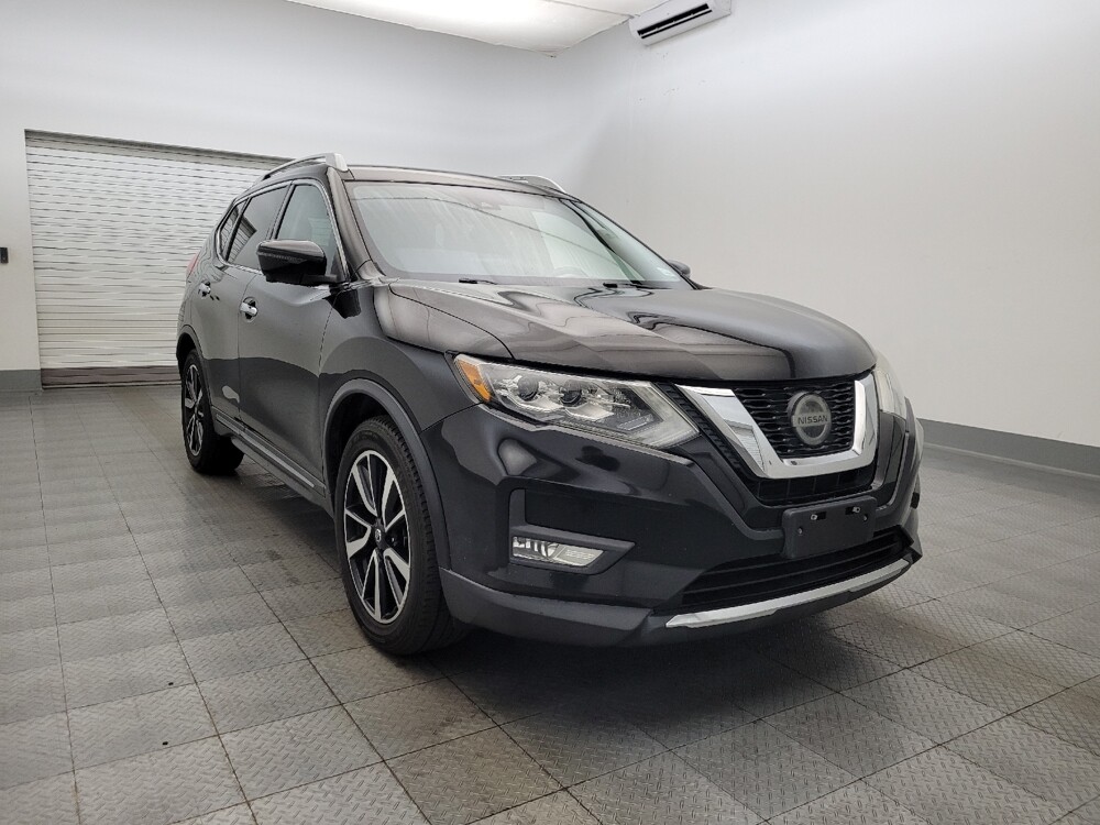 2019 Nissan Rogue in Glendale, AZ 85301 - 18096982 13