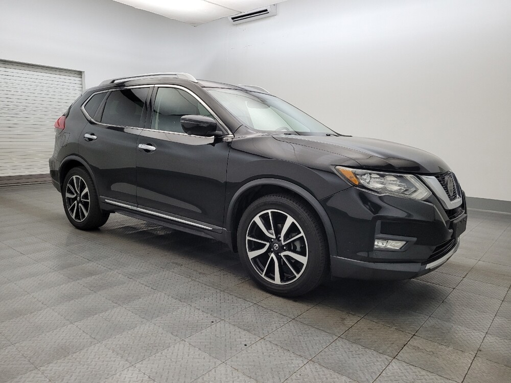 2019 Nissan Rogue in Glendale, AZ 85301 - 18096982 11