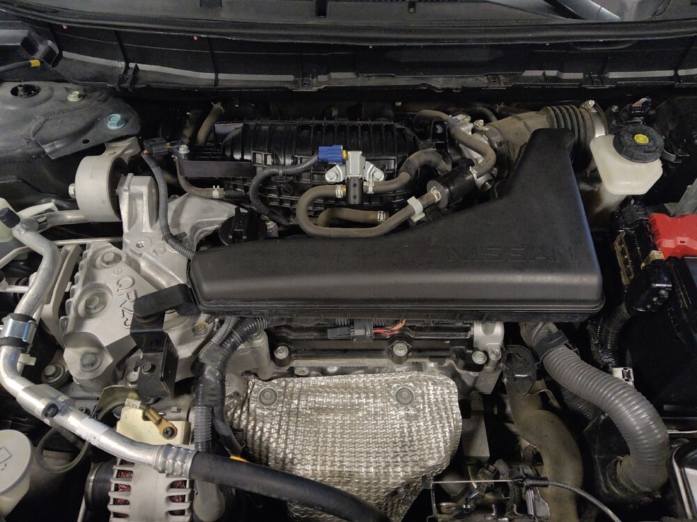 2019 Nissan Rogue in Glendale, AZ 85301 - 18096982 30